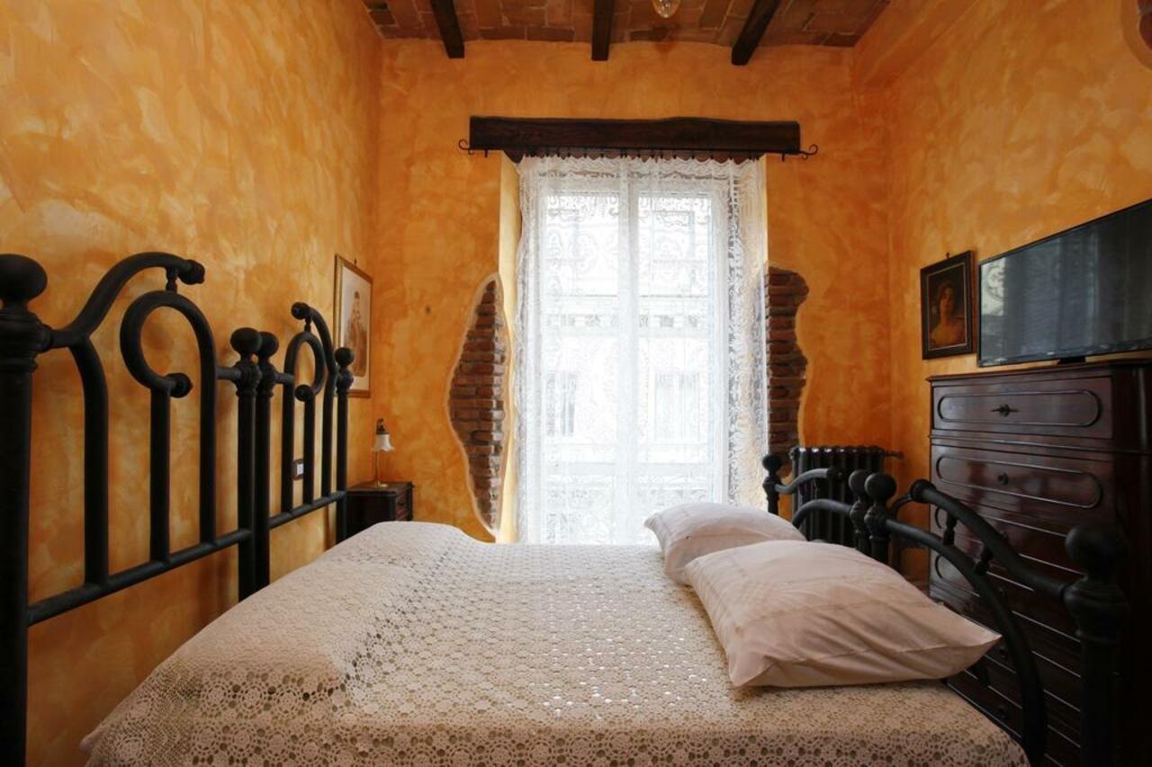 Casa Vacanza Colosseo โรม ภายนอก รูปภาพ