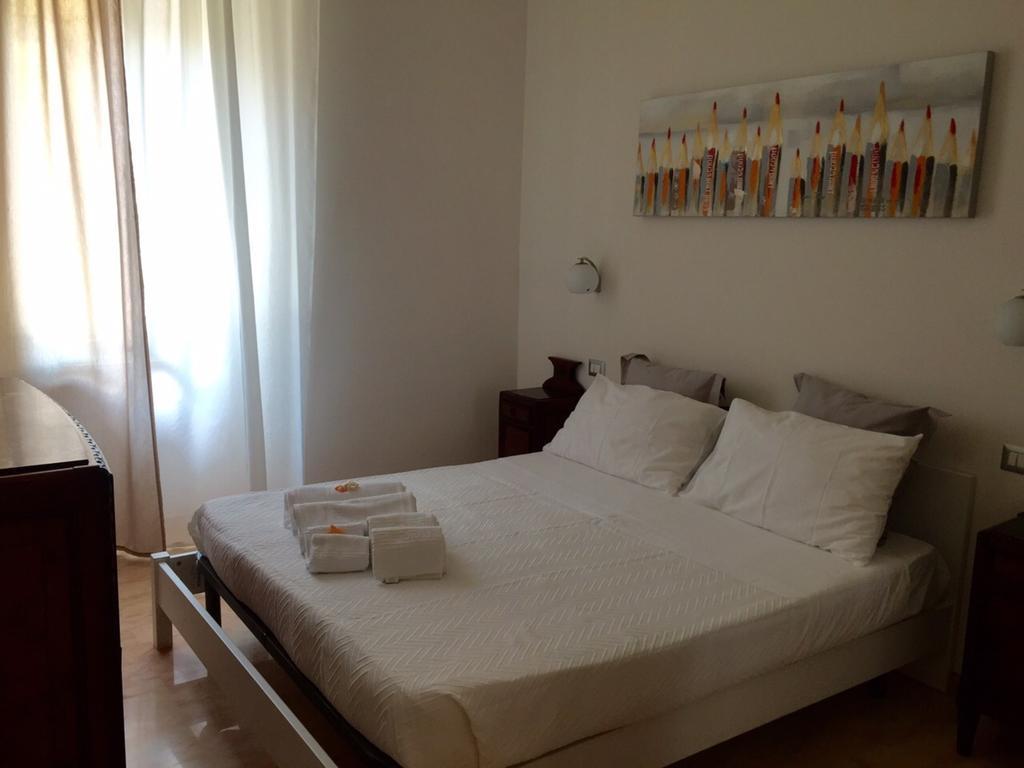 Casa Vacanza Colosseo โรม ห้อง รูปภาพ